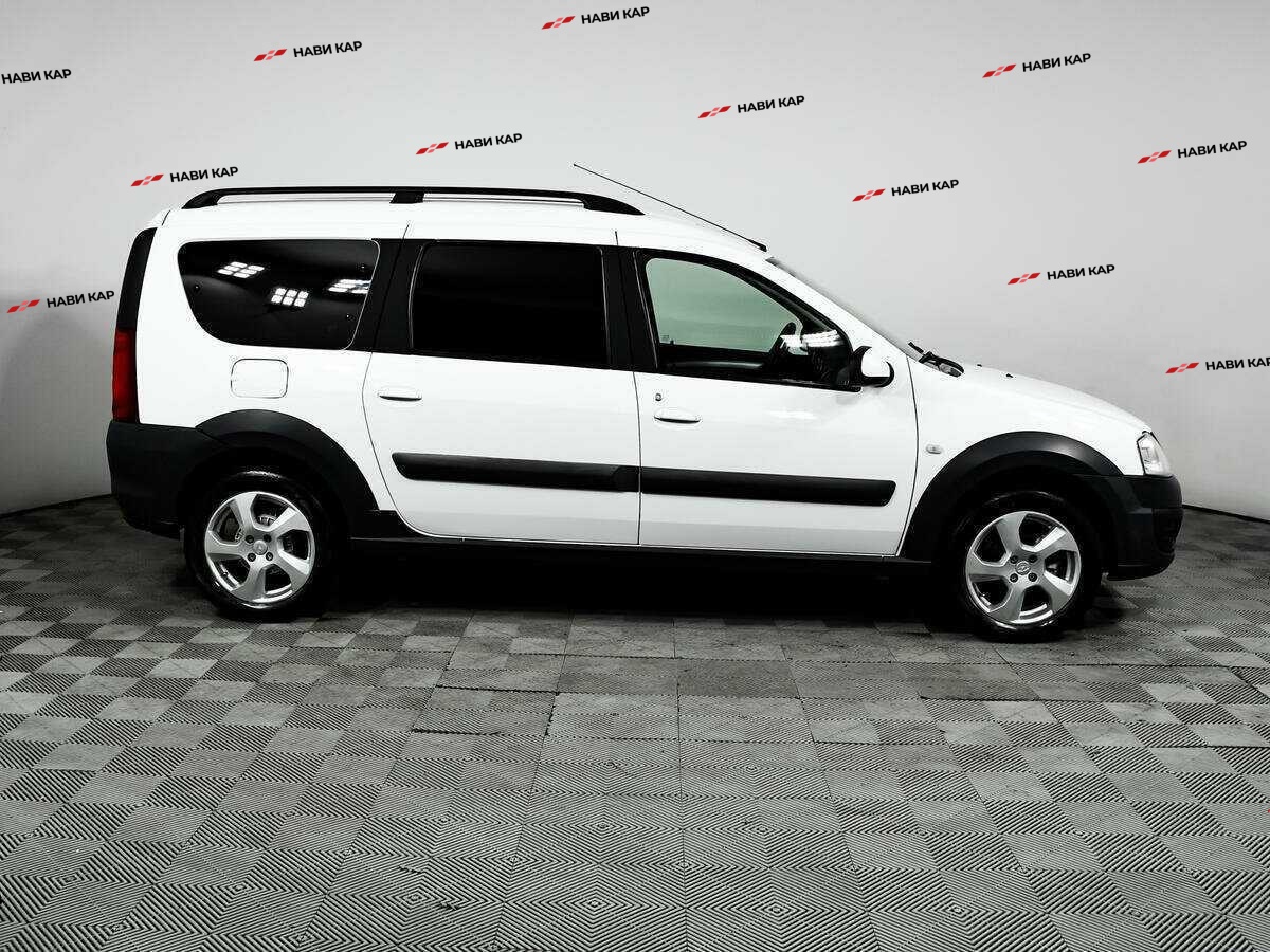 Lada (ВАЗ) Largus с пробегом — 2018 год. Фото: #3