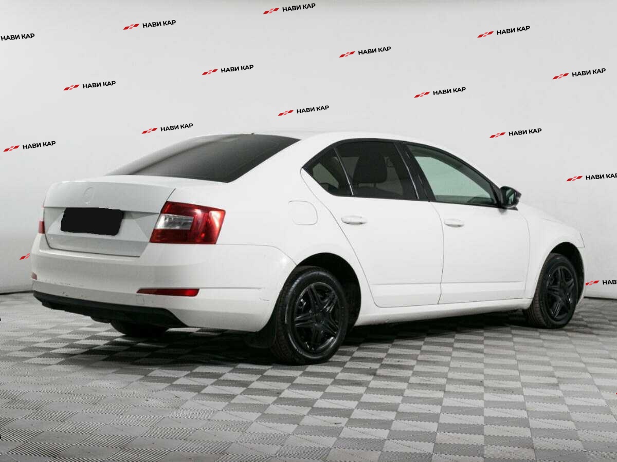 Skoda Octavia с пробегом — 2014 год. Фото: #3