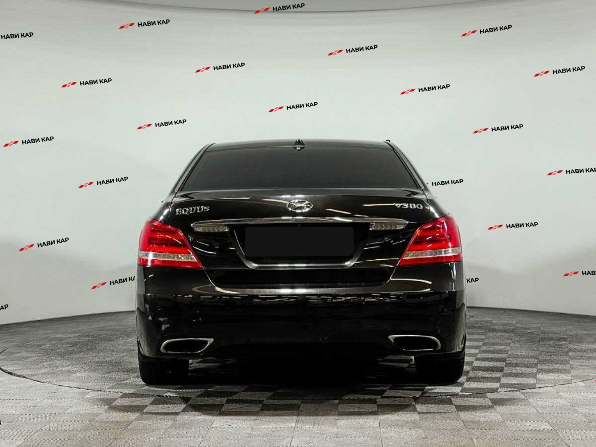 Hyundai Equus с пробегом — 2014 год. Фото: #5