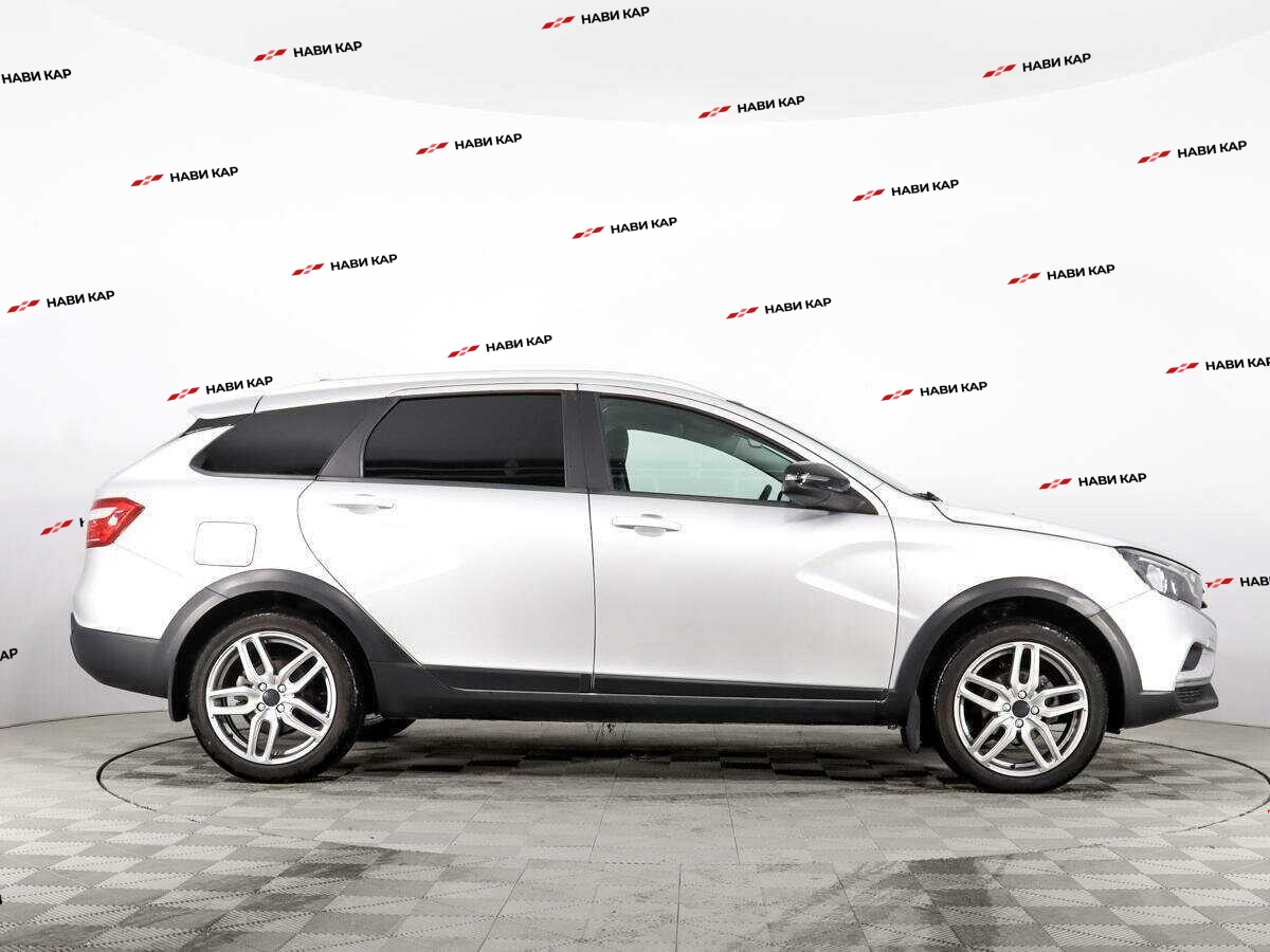 Lada (ВАЗ) Vesta с пробегом — 2022 год. Фото: #3