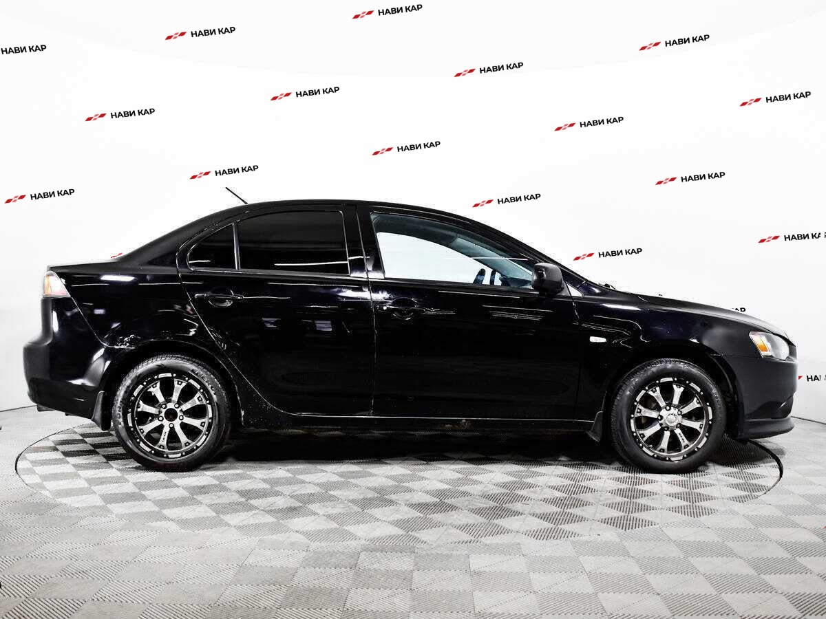 Mitsubishi Lancer с пробегом — 2012 год. Фото: #3