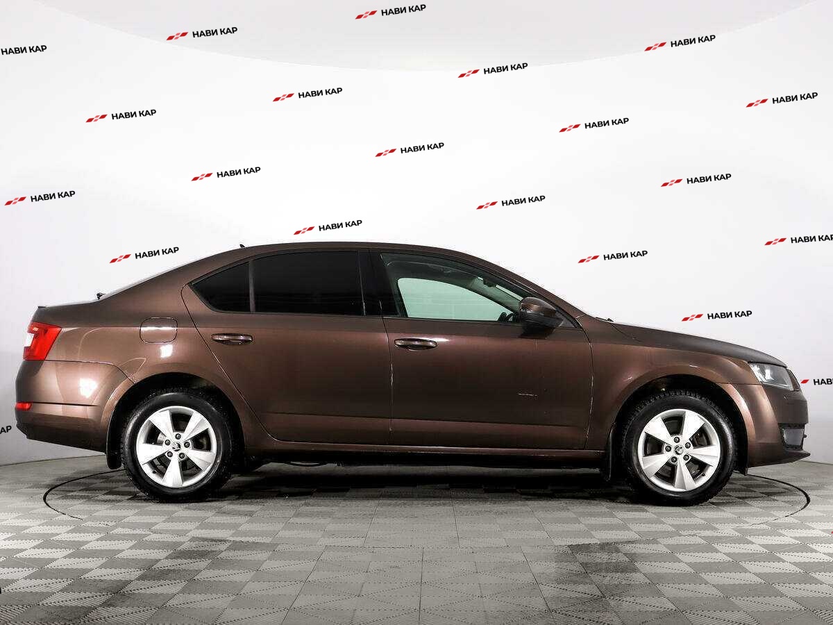 Skoda Octavia с пробегом — 2013 год. Фото: #3