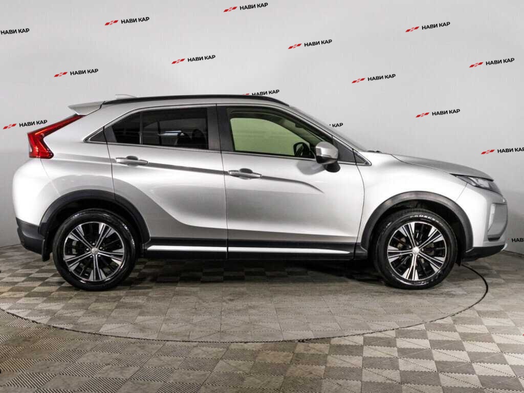 Mitsubishi Eclipse Cross с пробегом — 2018 год. Фото: #3