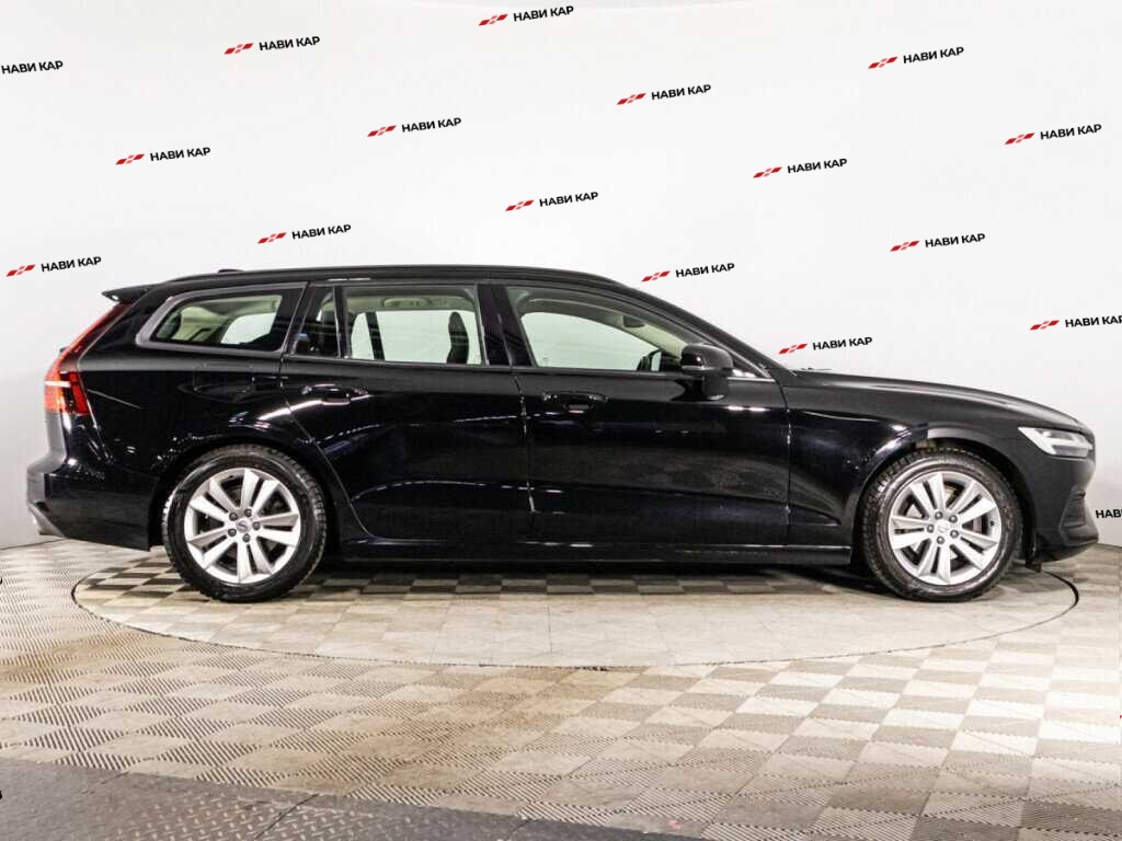 Volvo V60 с пробегом — 2018 год. Фото: #3