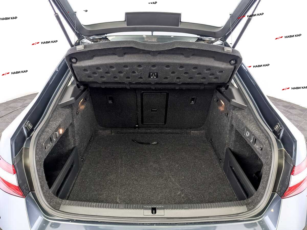 Skoda Superb с пробегом — 2019 год. Фото: #9