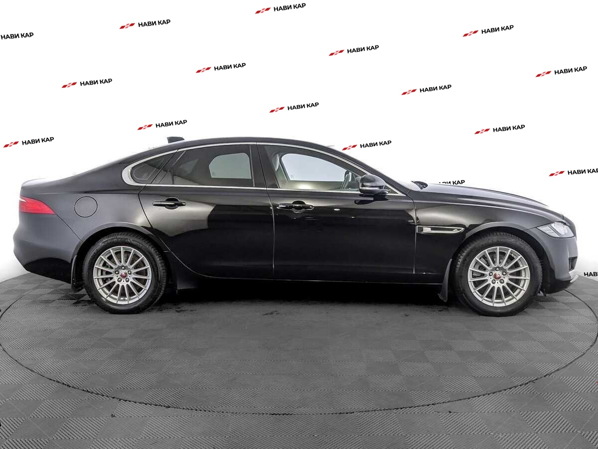 Jaguar XF с пробегом — 2018 год. Фото: #3
