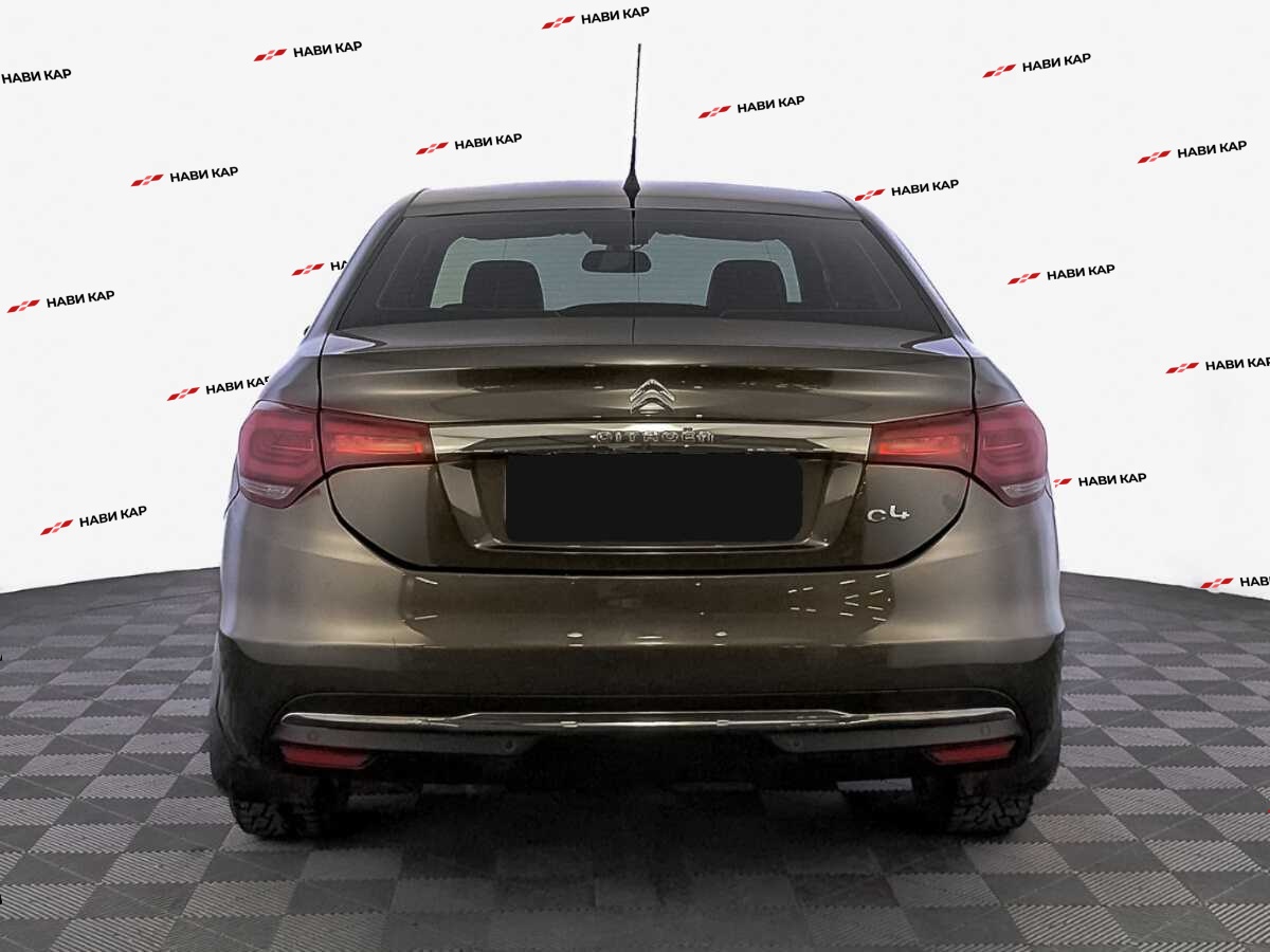 Citroen C4 с пробегом — 2018 год. Фото: #5