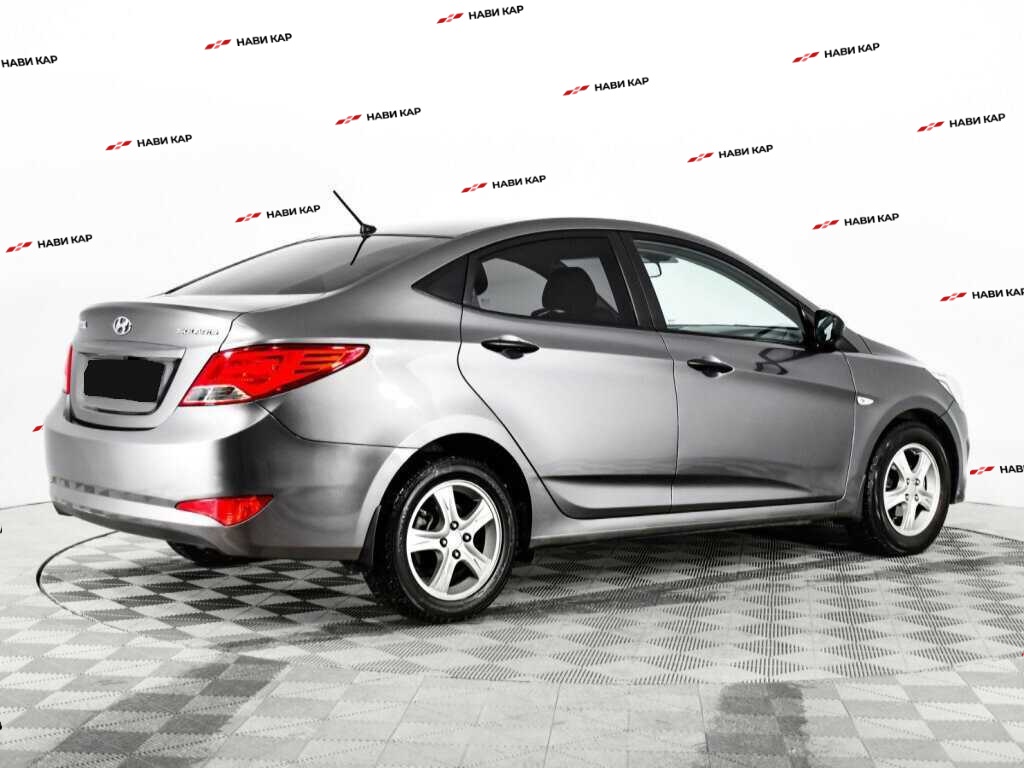 Hyundai Solaris с пробегом — 2014 год. Фото: #4