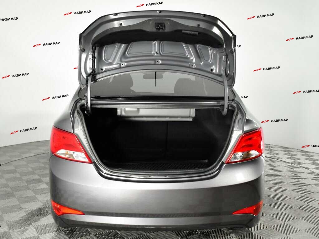 Hyundai Solaris с пробегом — 2014 год. Фото: #14