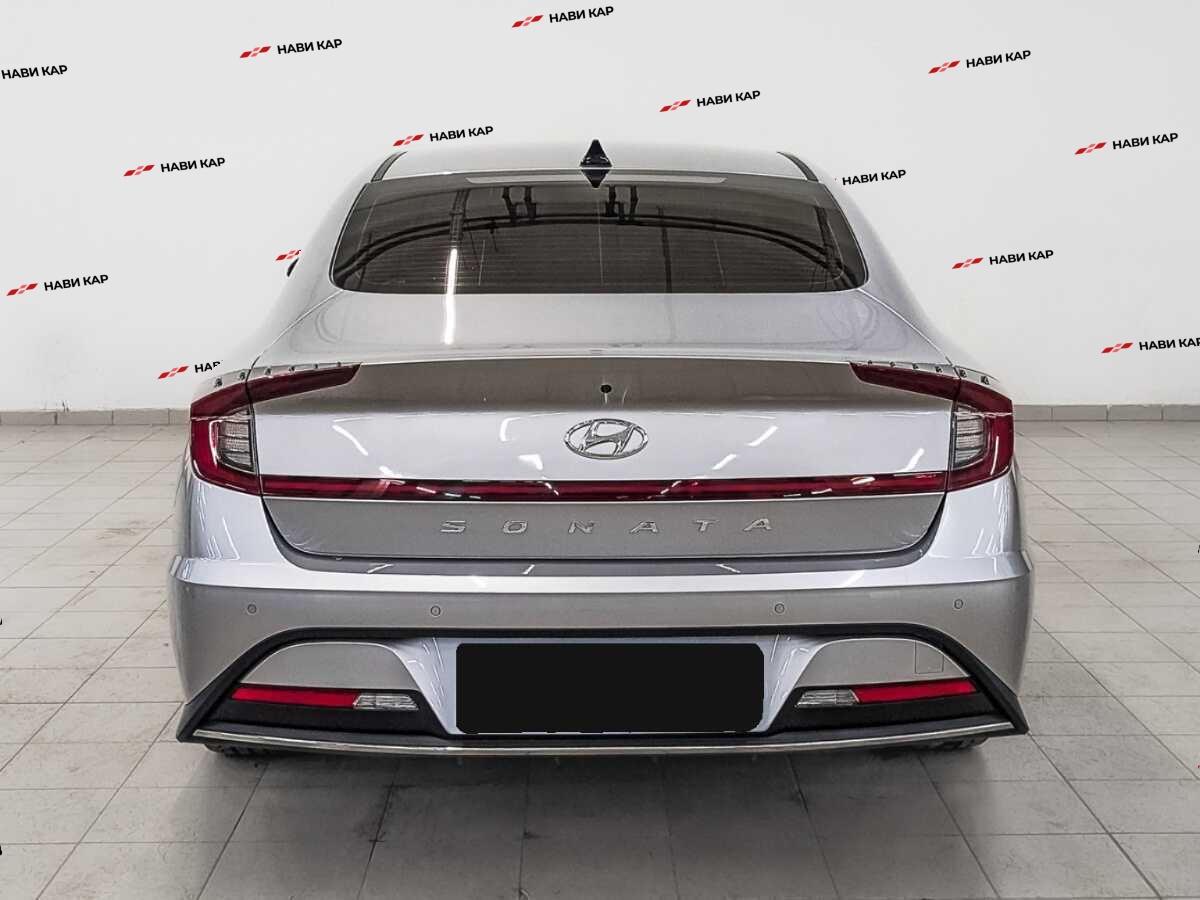 Hyundai Sonata с пробегом — 2022 год. Фото: #5