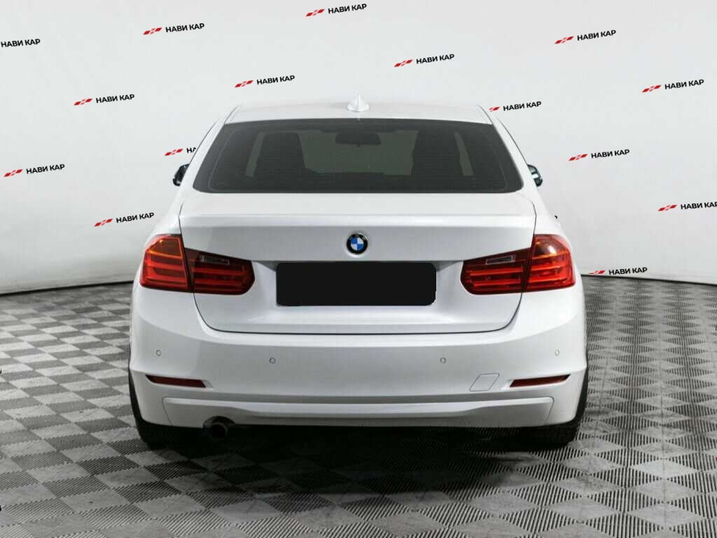 BMW 3 серии с пробегом — 2014 год. Фото: #4