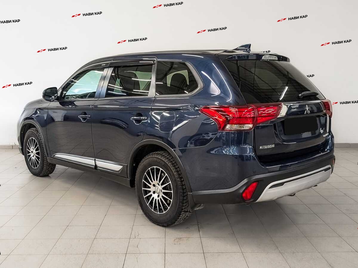 Mitsubishi Outlander с пробегом — 2019 год. Фото: #6