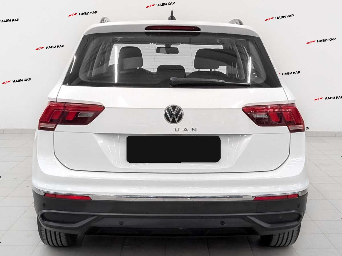 Volkswagen Tiguan с пробегом — 2021 год. Фото: #5