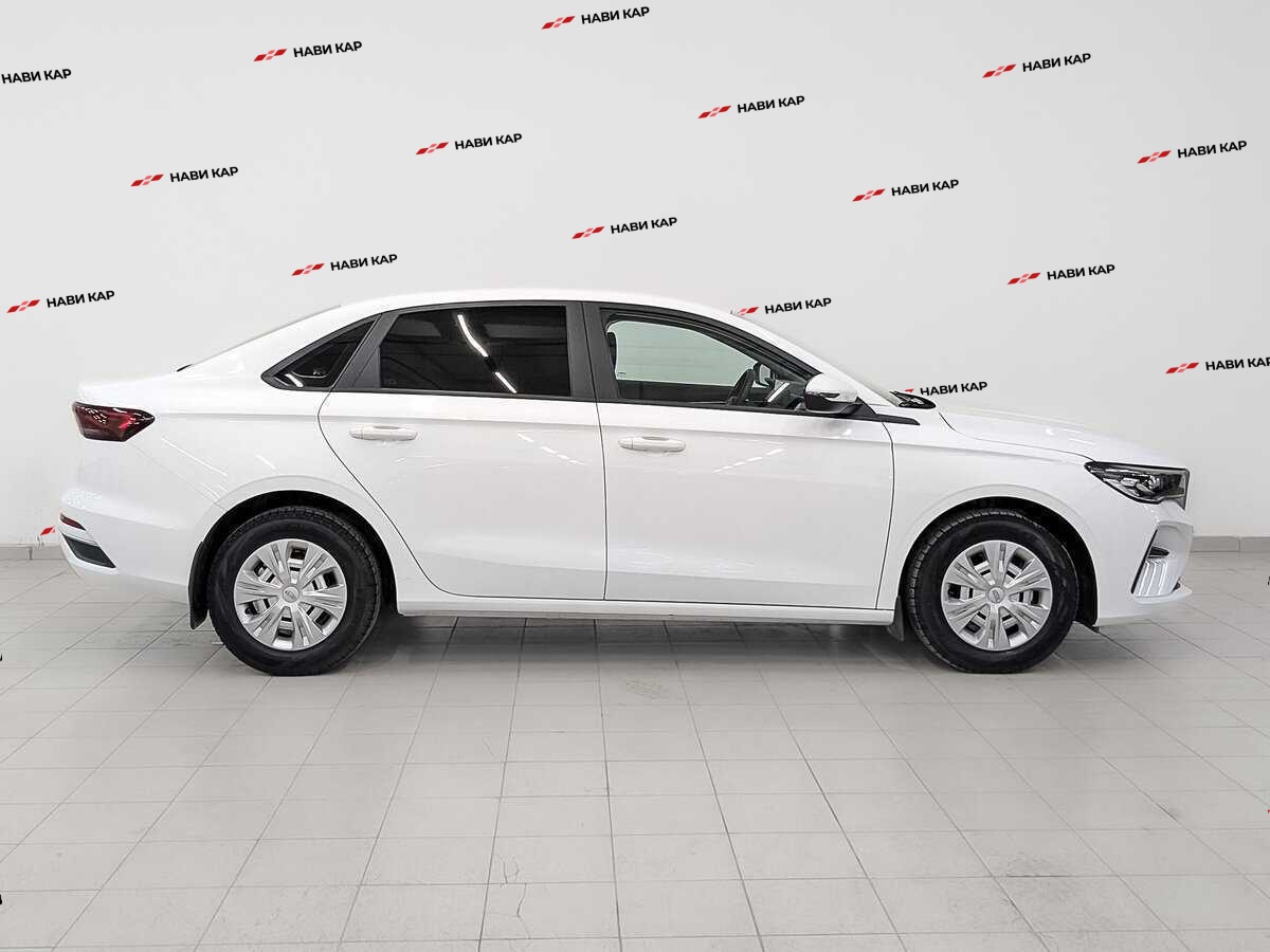 Geely Emgrand с пробегом — 2024 год. Фото: #3