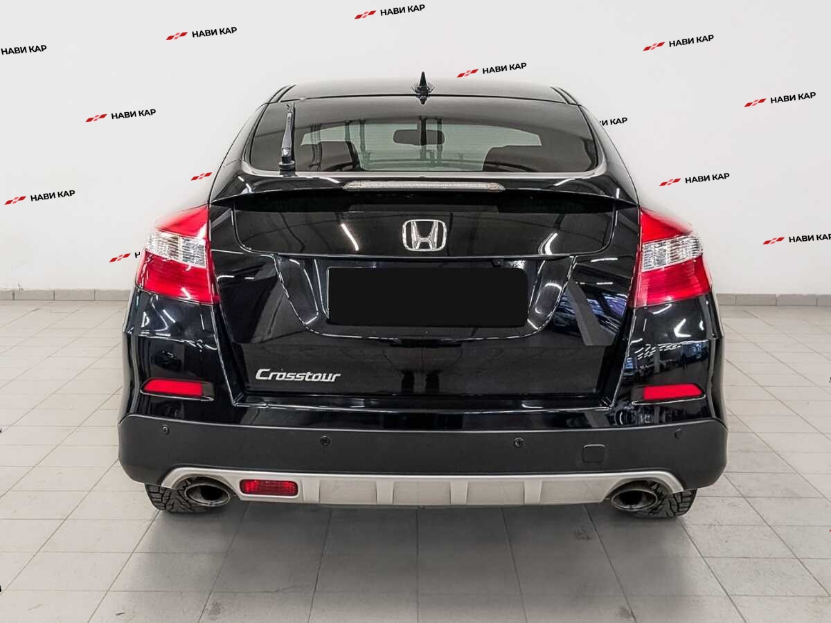 Honda Crosstour с пробегом — 2014 год. Фото: #5