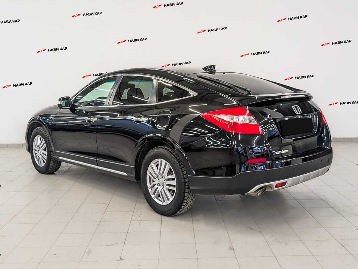Honda Crosstour с пробегом — 2014 год. Фото: #6