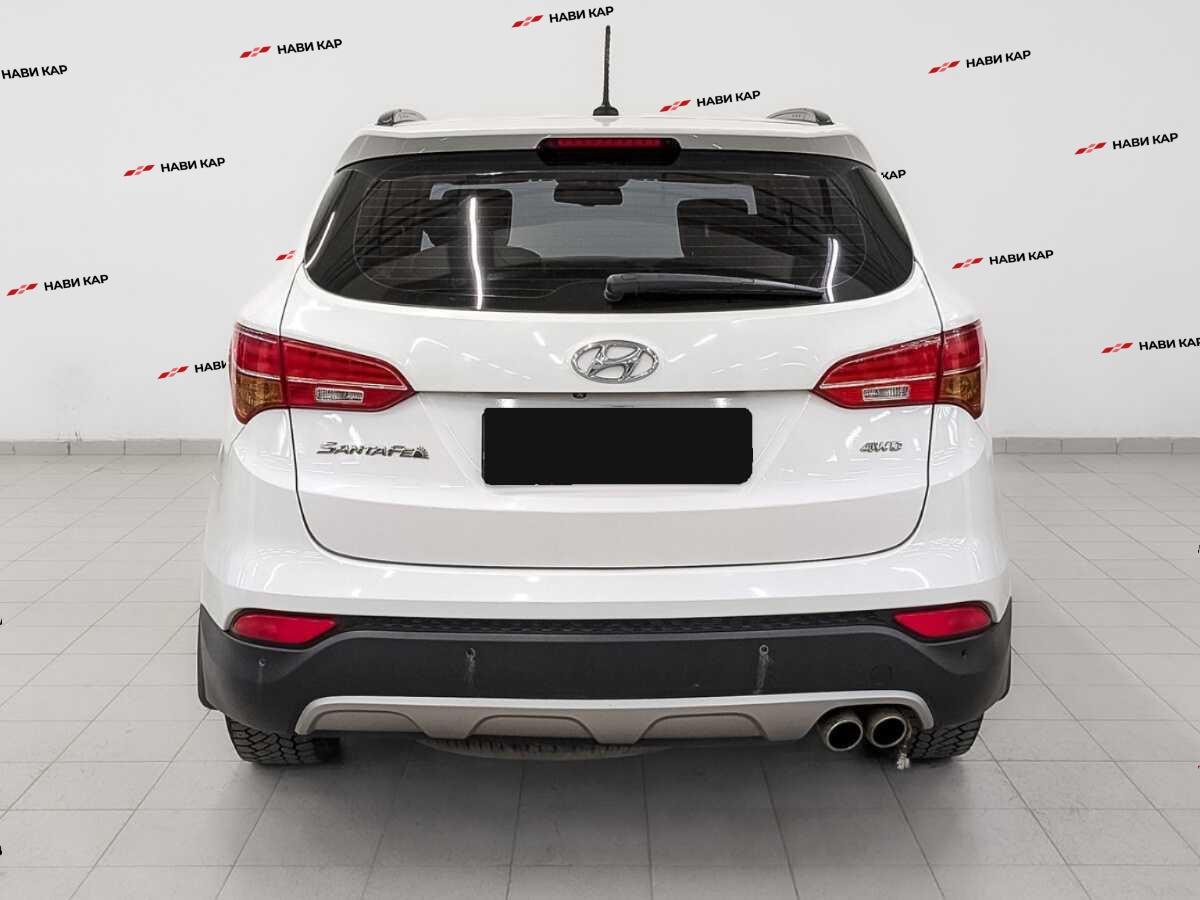 Hyundai Santa Fe с пробегом — 2014 год. Фото: #5