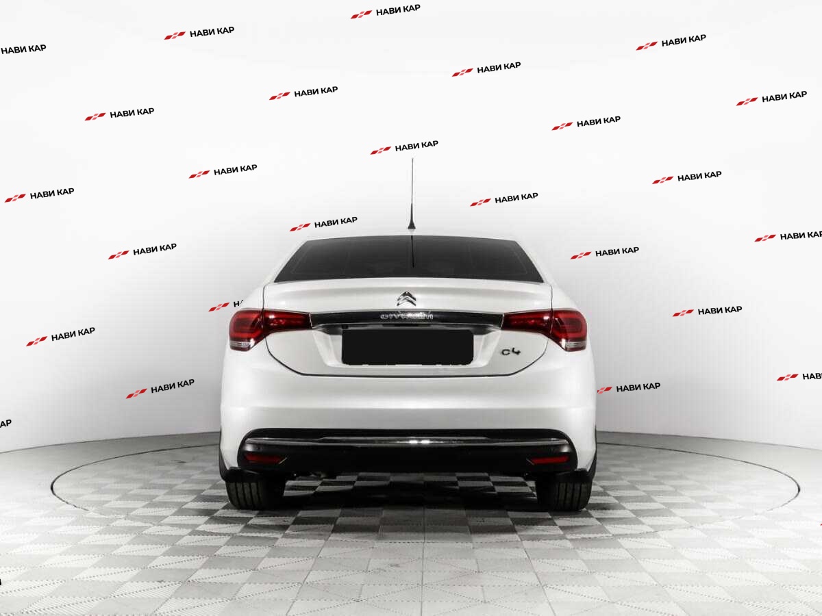 Citroen C4 с пробегом — 2016 год. Фото: #5
