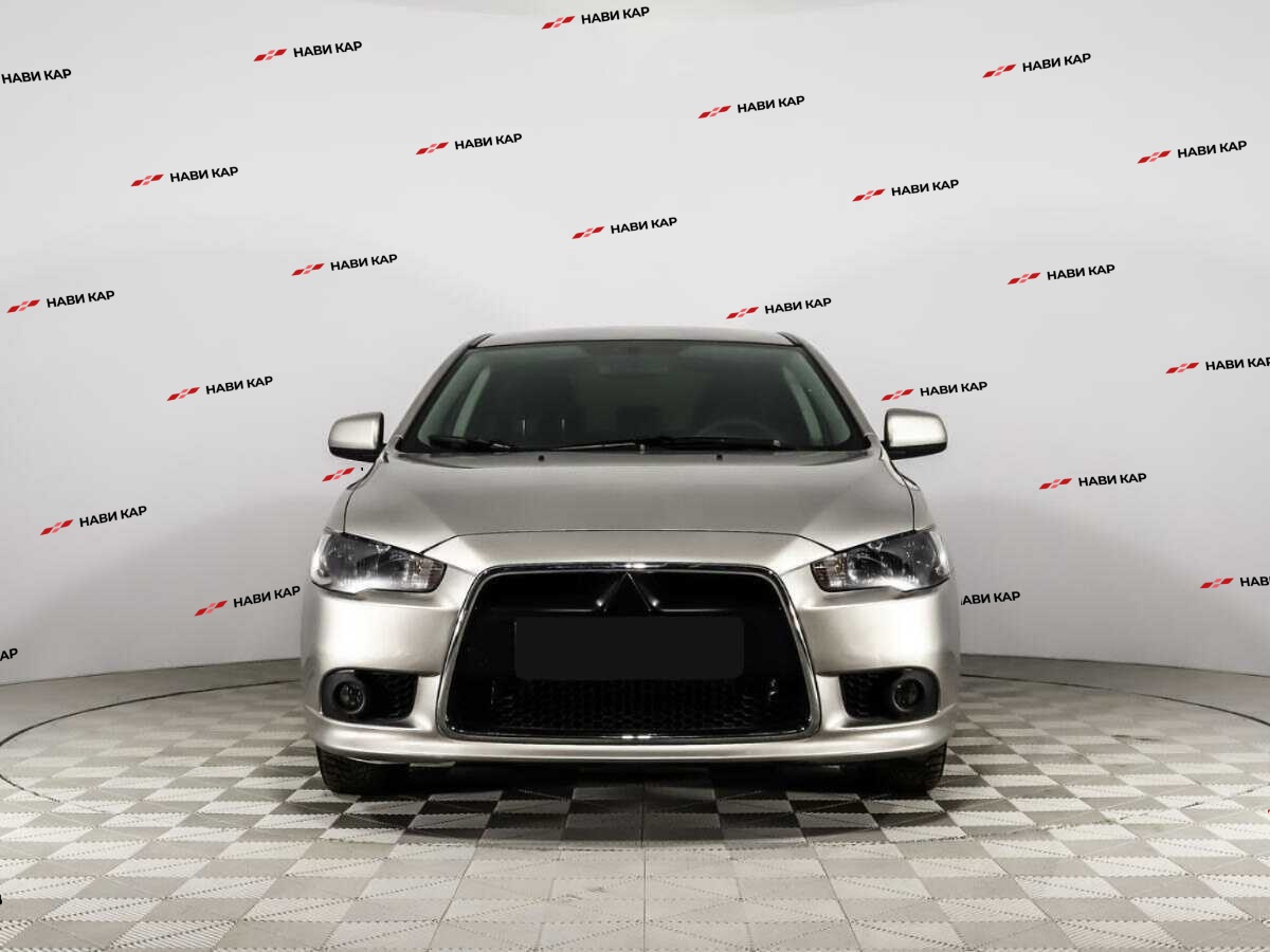 Mitsubishi Lancer с пробегом — 2012 год. Фото: #1