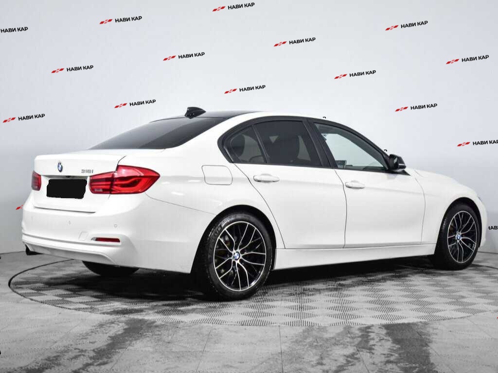 BMW 3 серии с пробегом — 2017 год. Фото: #4