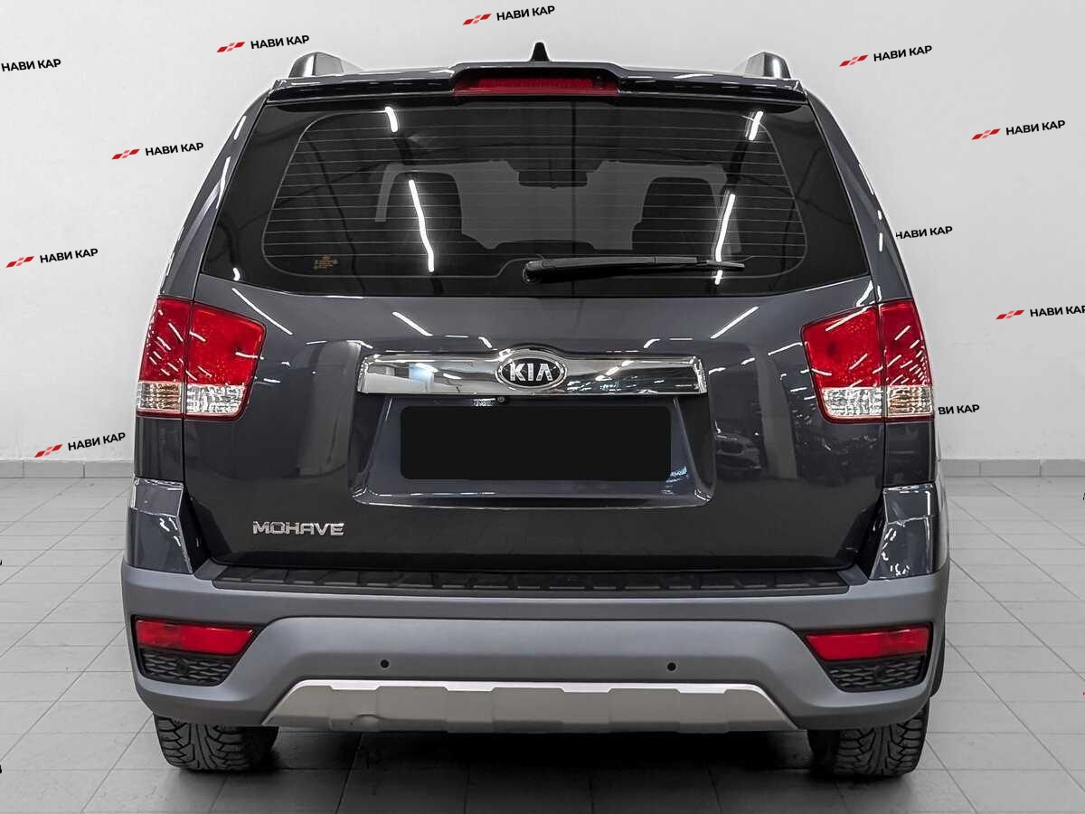Kia Mohave с пробегом — 2017 год. Фото: #5