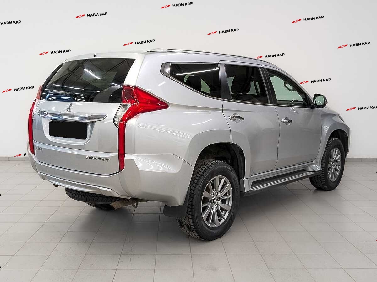 Mitsubishi Pajero Sport с пробегом — 2020 год. Фото: #4