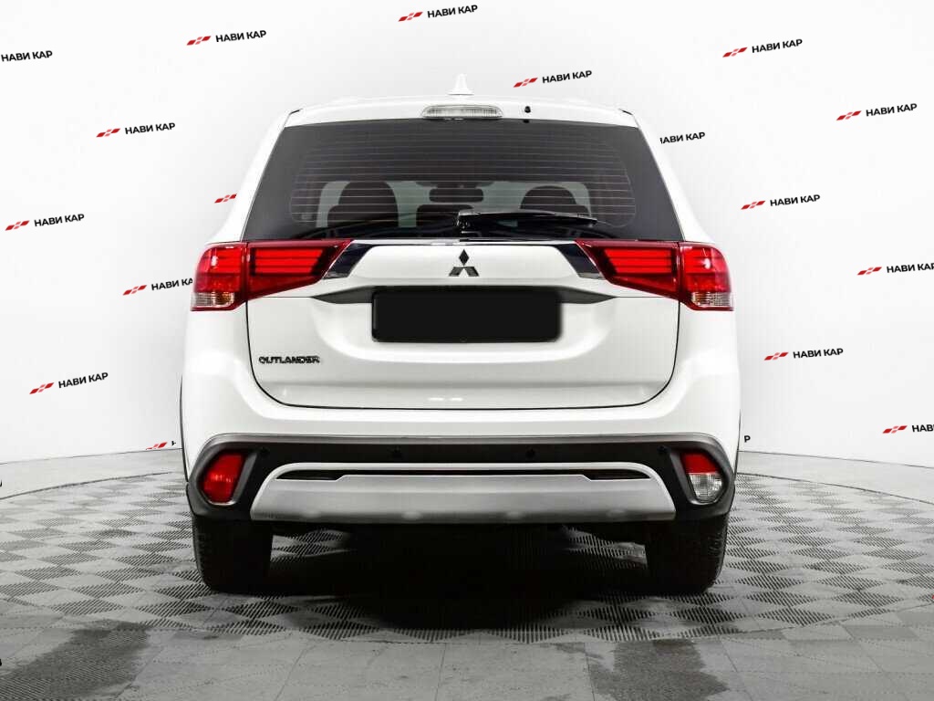 Mitsubishi Outlander с пробегом — 2020 год. Фото: #5
