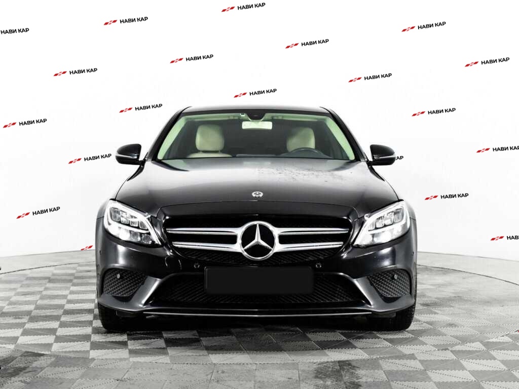 Mercedes-Benz C-Класс с пробегом — 2018 год. Фото: #1
