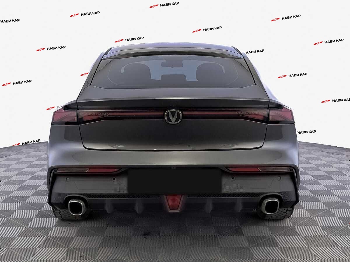 Changan UNI-V с пробегом — 2022 год. Фото: #5