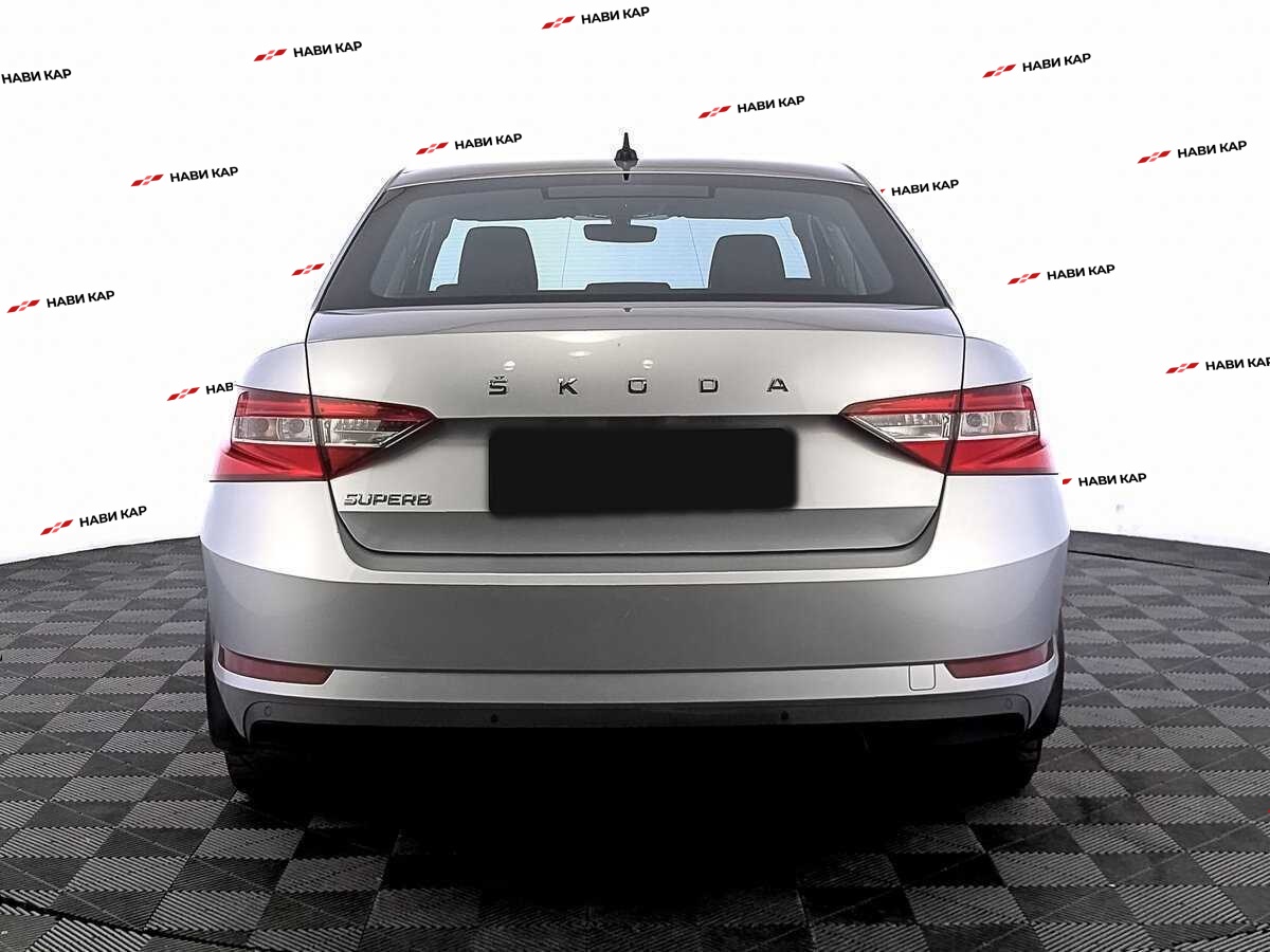Skoda Superb с пробегом — 2021 год. Фото: #5