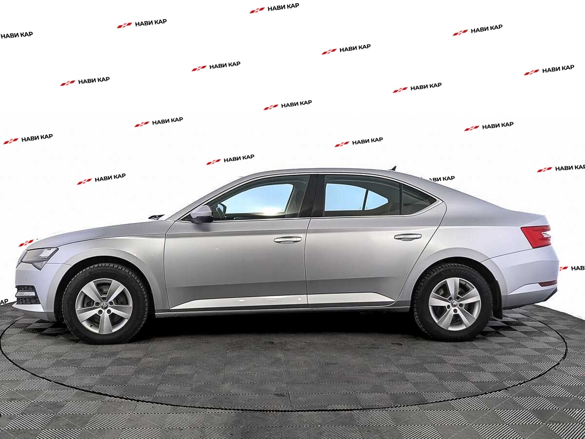 Skoda Superb с пробегом — 2021 год. Фото: #7