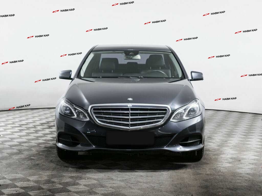 Mercedes-Benz E-Класс с пробегом — 2014 год. Фото: #1