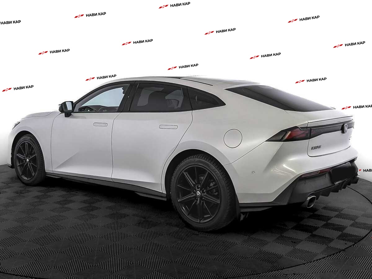 Changan UNI-V с пробегом — 2023 год. Фото: #6