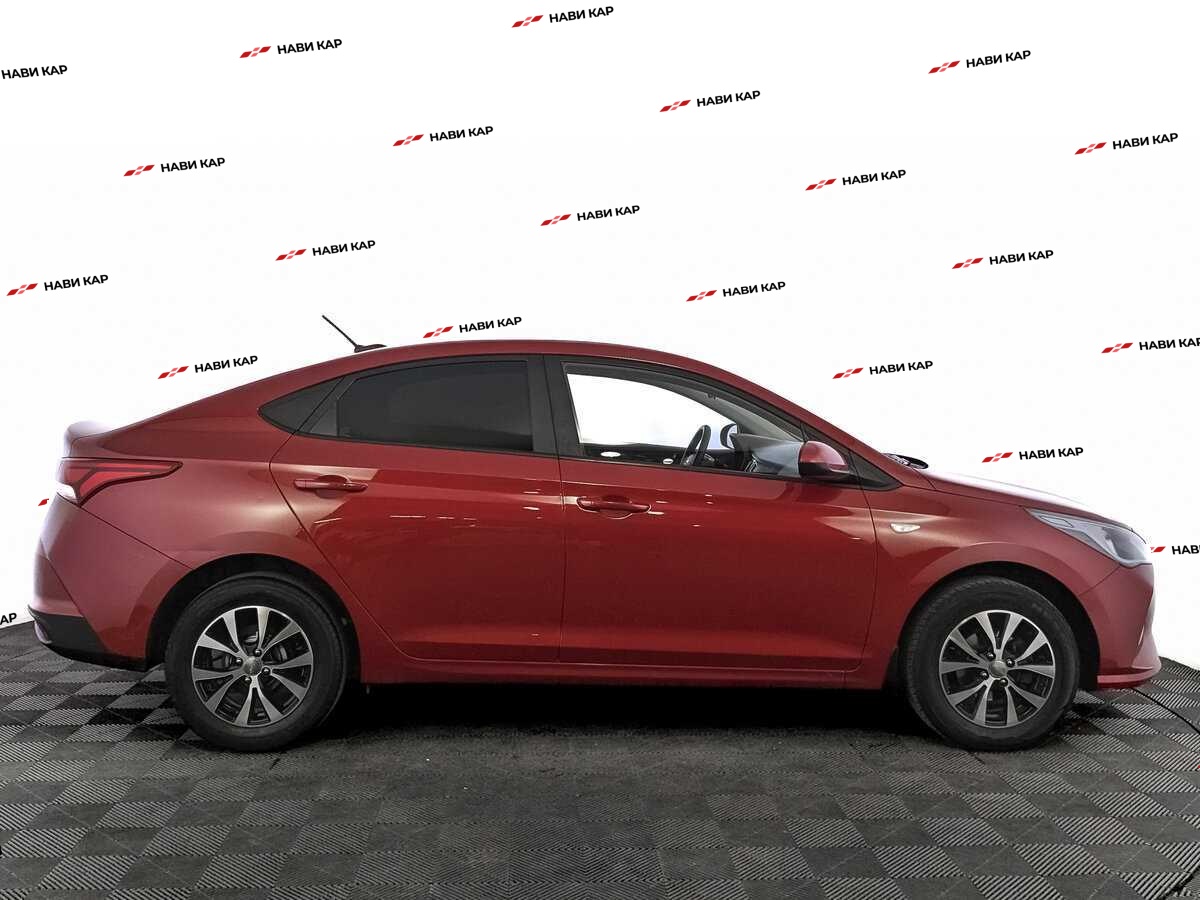 Hyundai Solaris с пробегом — 2021 год. Фото: #3