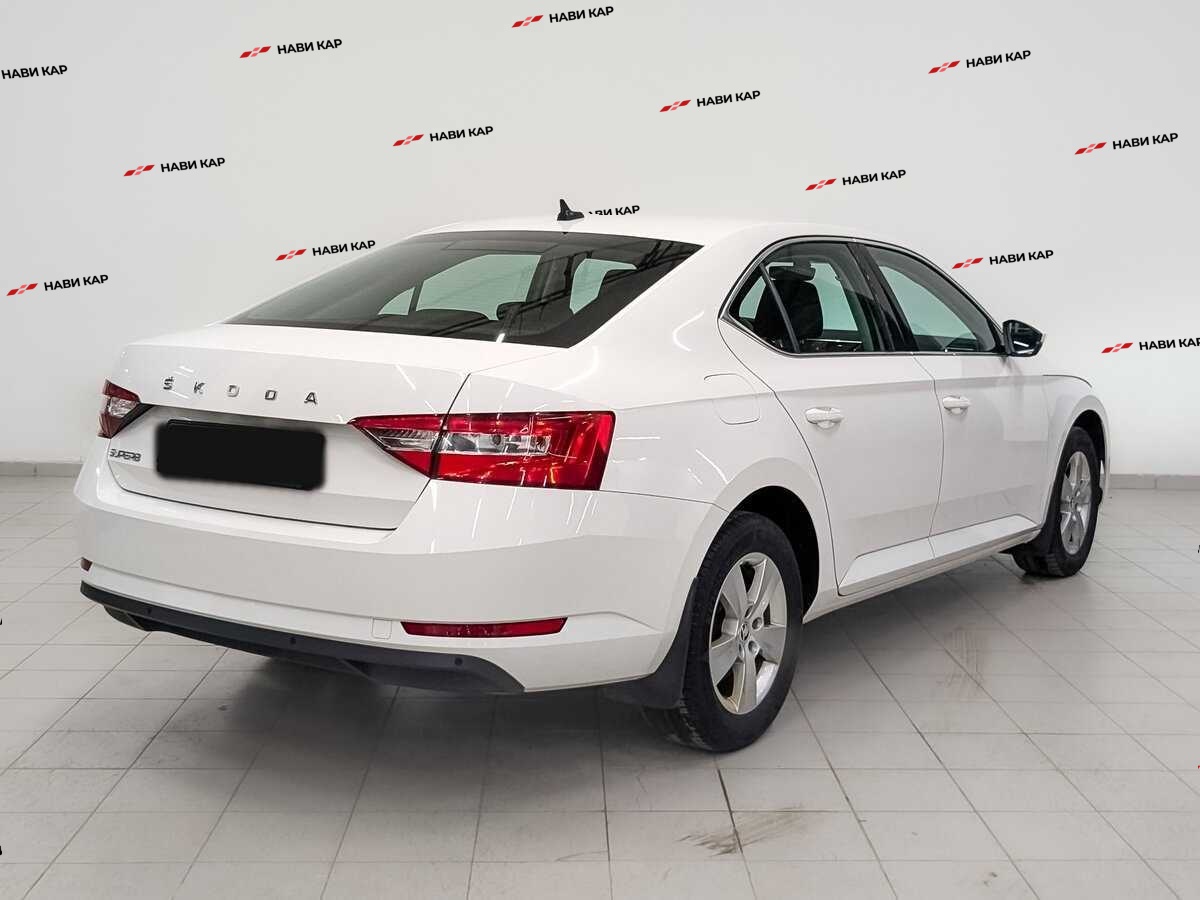 Skoda Superb с пробегом — 2020 год. Фото: #5