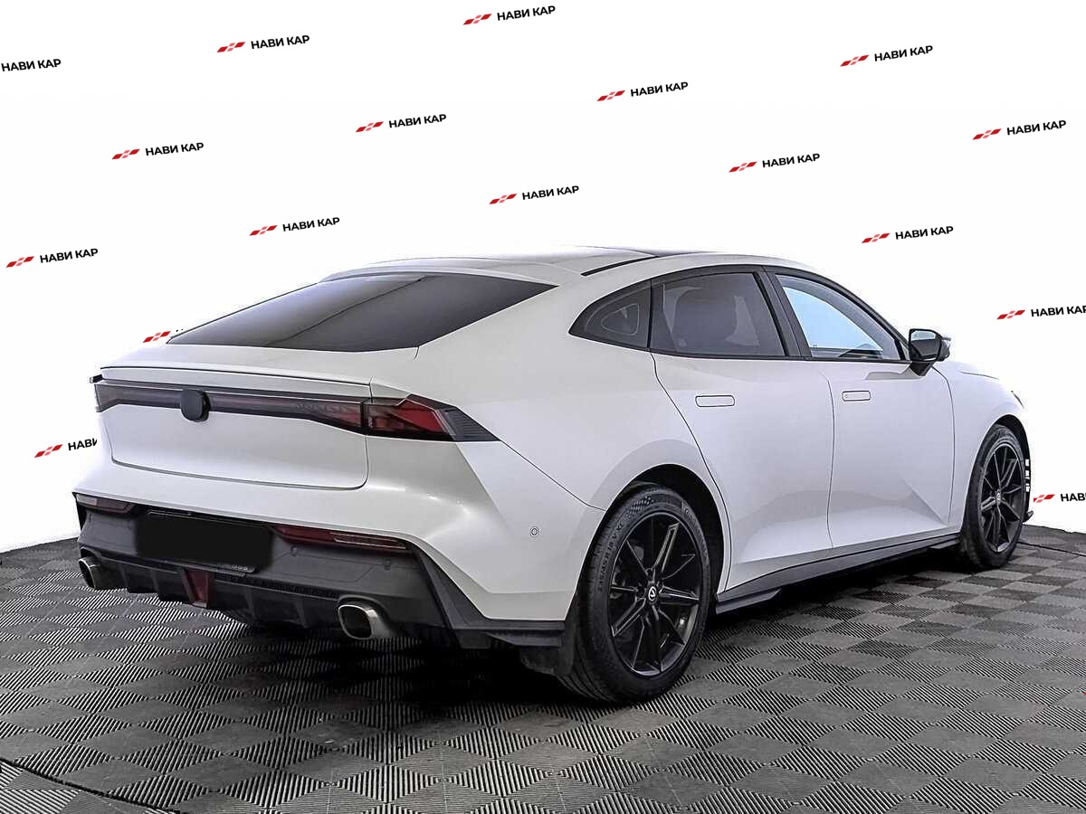 Changan UNI-V с пробегом — 2023 год. Фото: #4