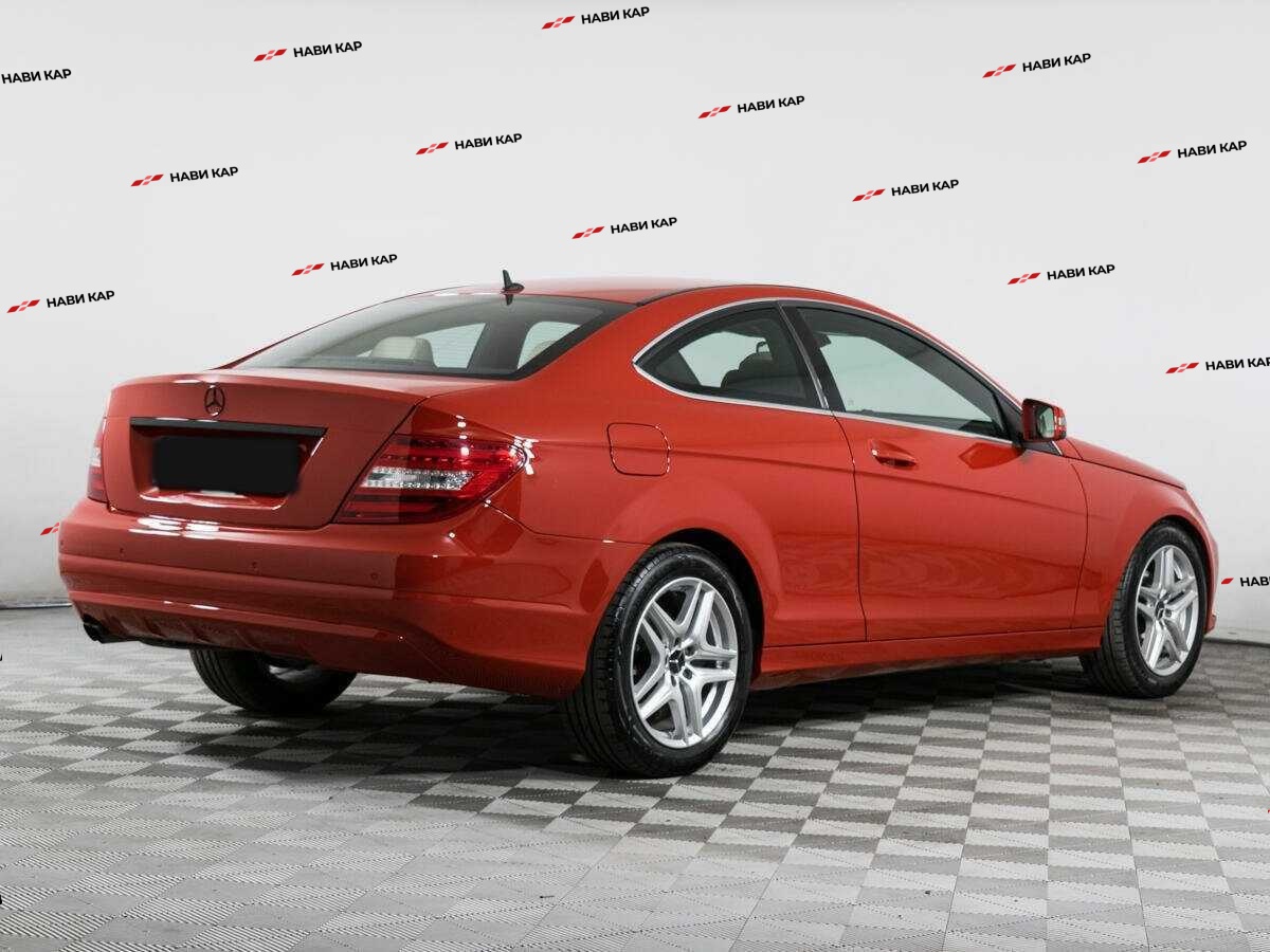 Mercedes-Benz C-Класс с пробегом — 2012 год. Фото: #3