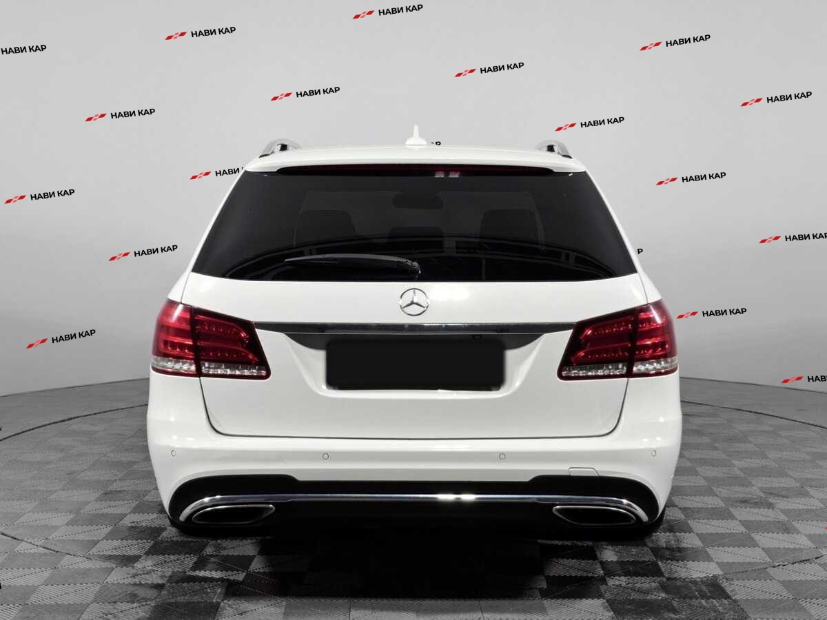 Mercedes-Benz E-Класс с пробегом — 2015 год. Фото: #6