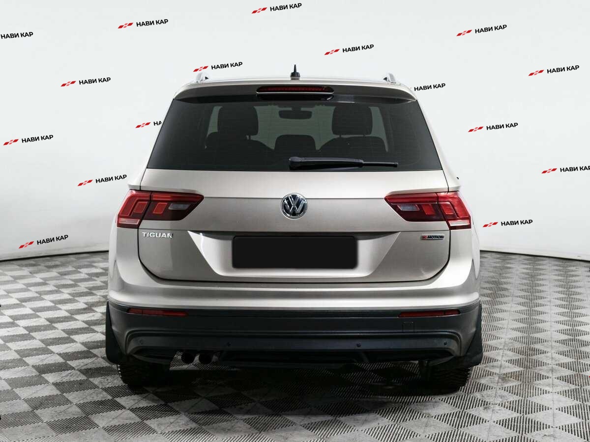 Volkswagen Tiguan с пробегом — 2018 год. Фото: #4