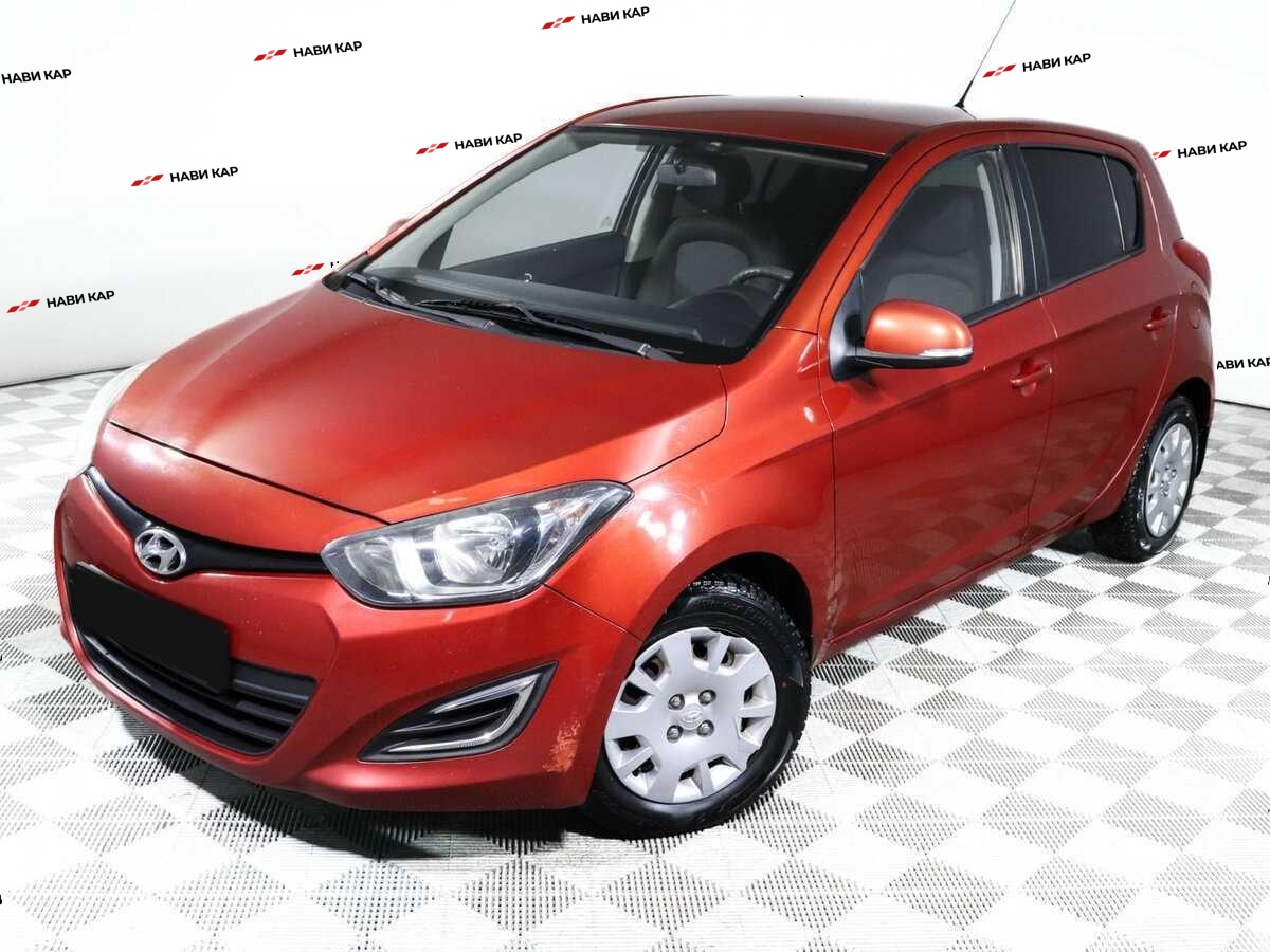 Hyundai i20 с пробегом — 2012 год. Фото: #12
