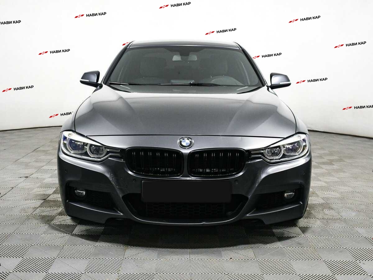 BMW 3 серии с пробегом — 2015 год. Фото: #1