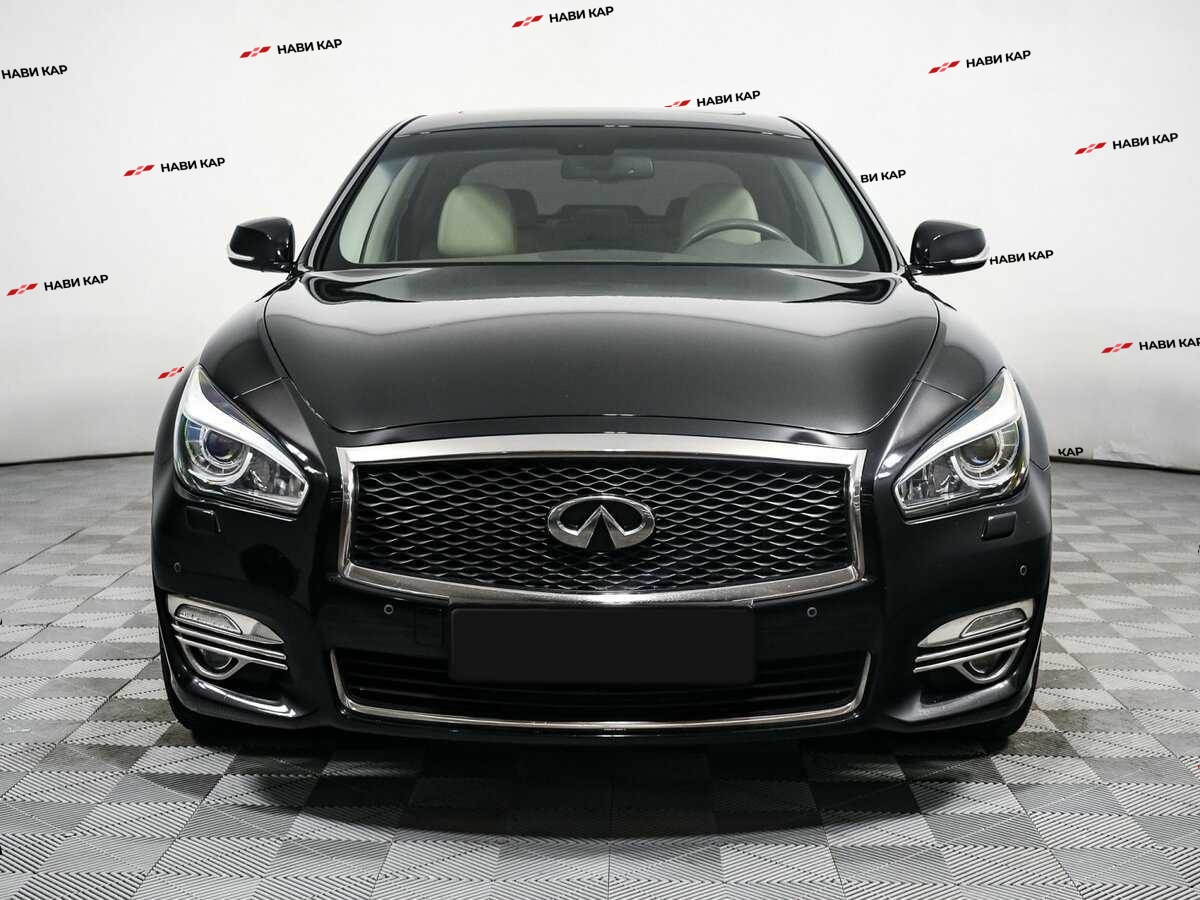 Infiniti Q70 с пробегом — 2016 год. Фото: #1
