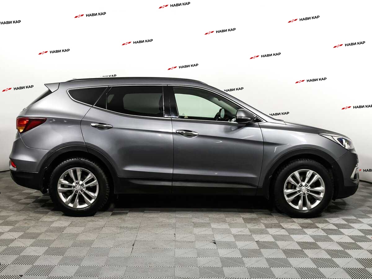 Hyundai Santa Fe с пробегом — 2018 год. Фото: #3