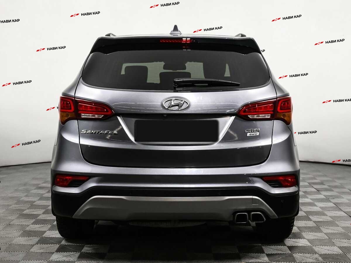 Hyundai Santa Fe с пробегом — 2018 год. Фото: #5