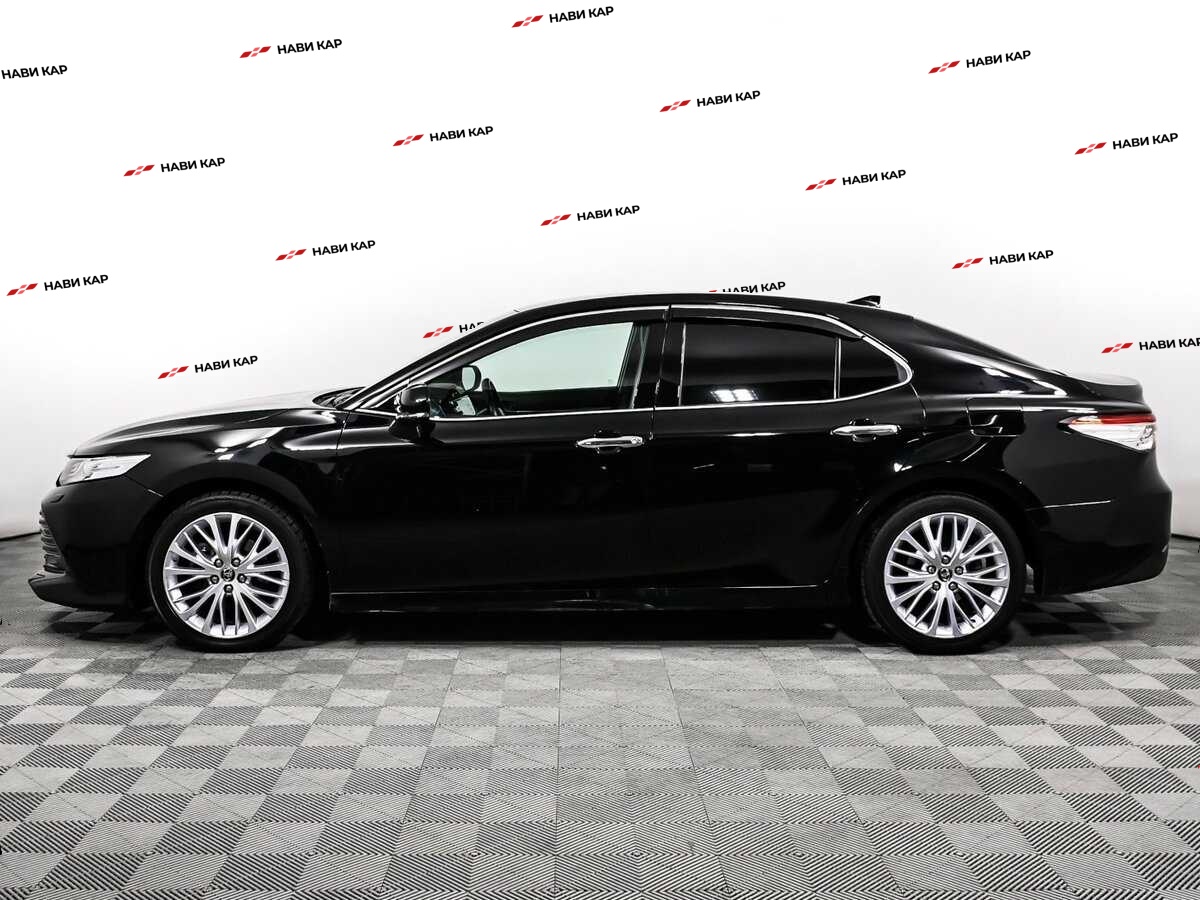 Toyota Camry с пробегом — 2019 год. Фото: #7