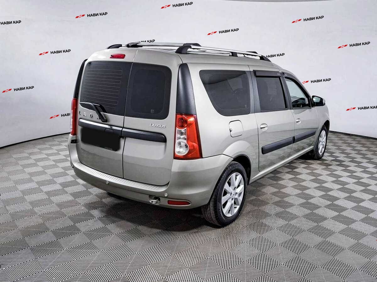 Lada (ВАЗ) Largus с пробегом — 2022 год. Фото: #3