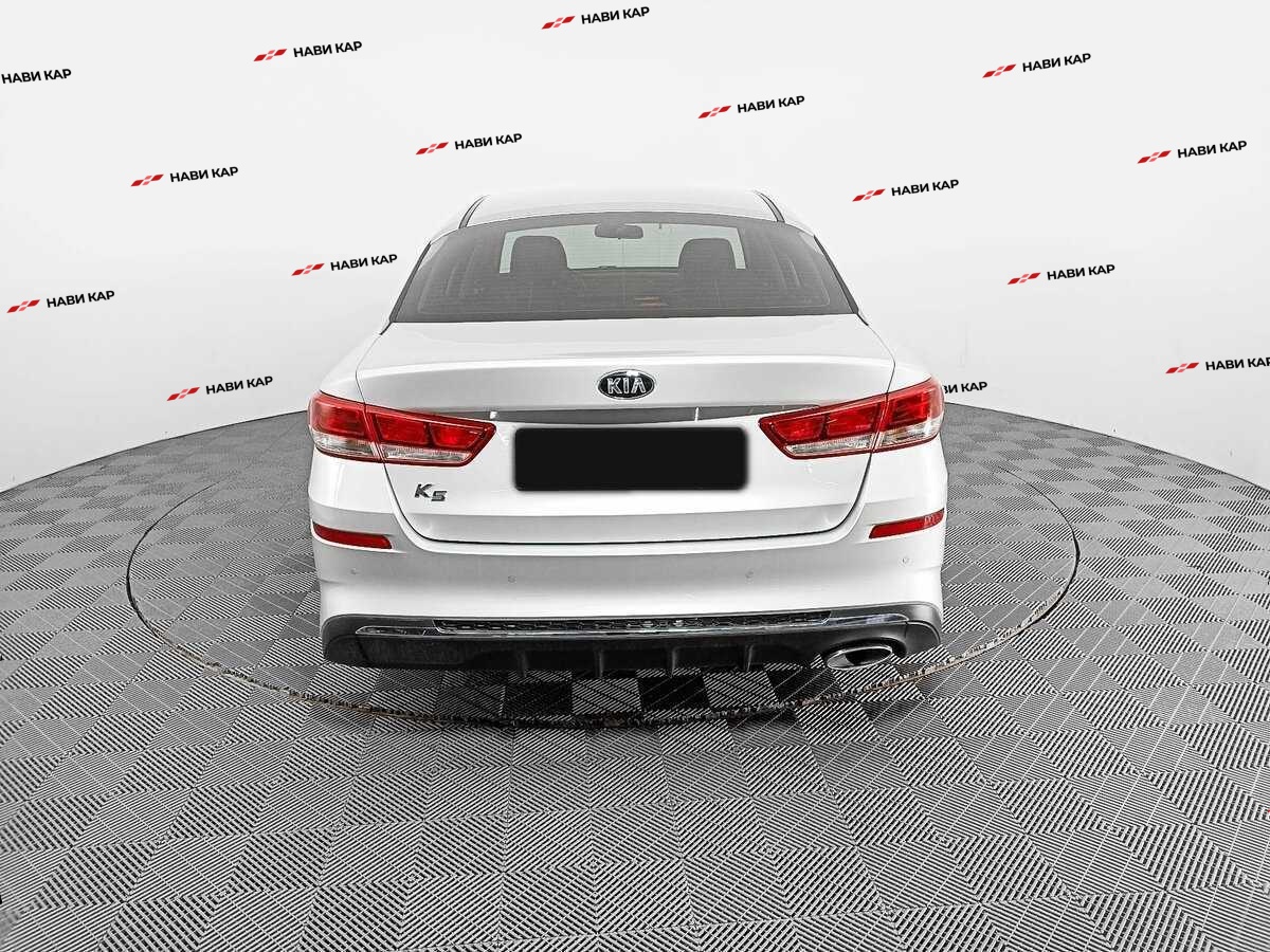 Kia K5 с пробегом — 2019 год. Фото: #4
