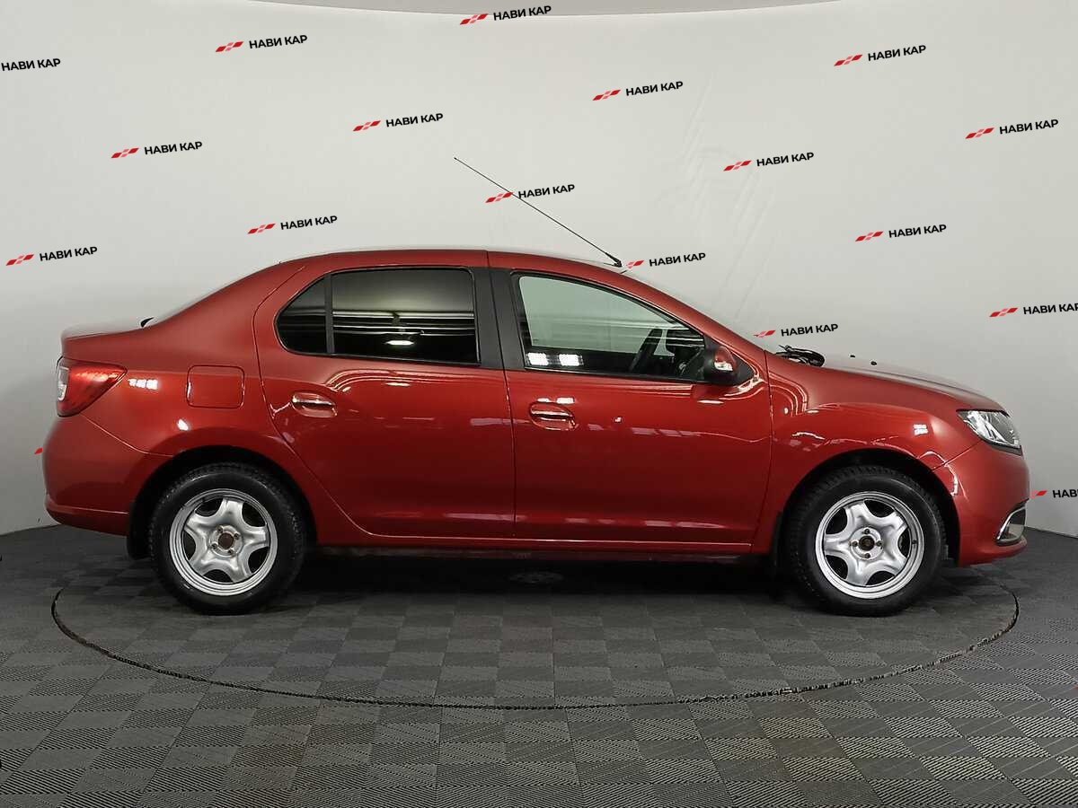 Renault Logan с пробегом — 2015 год. Фото: #3