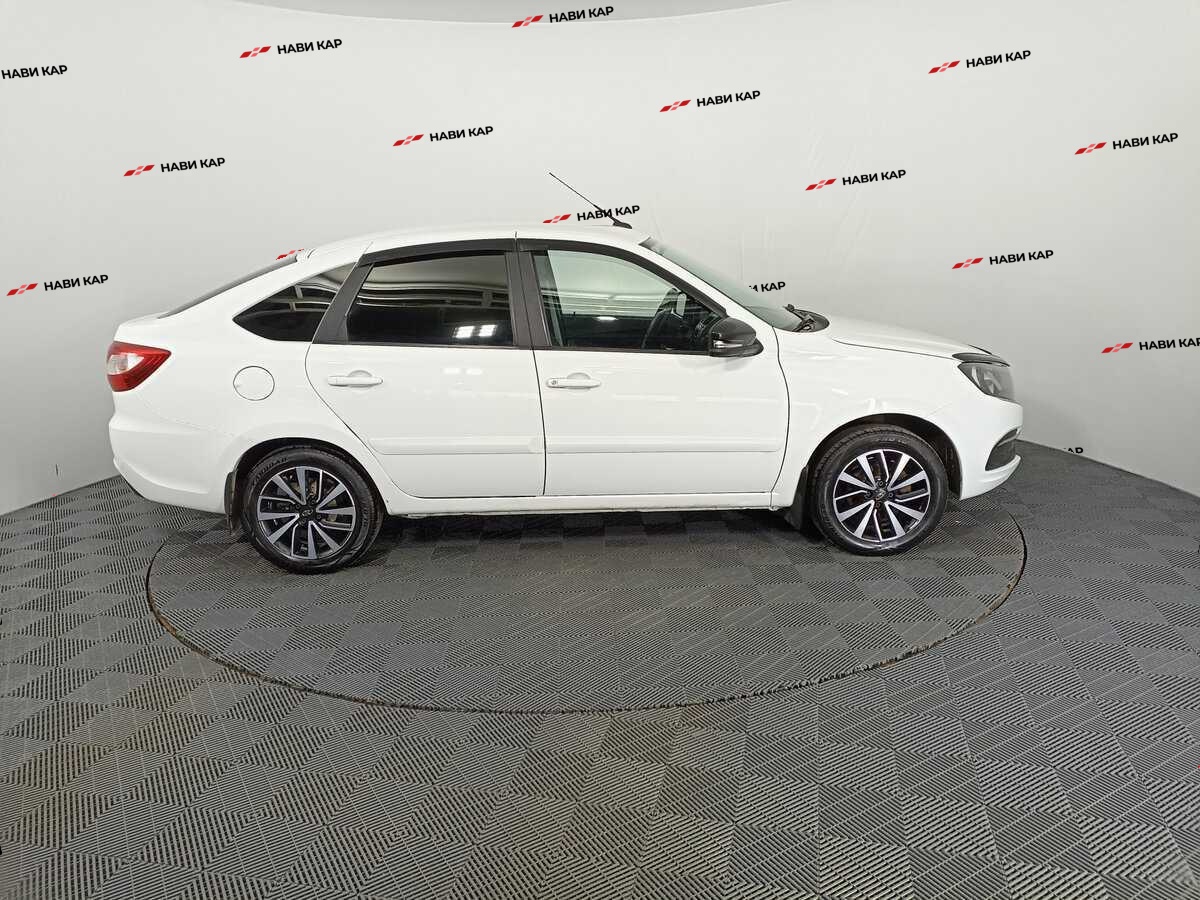 Lada (ВАЗ) Granta с пробегом — 2019 год. Фото: #3