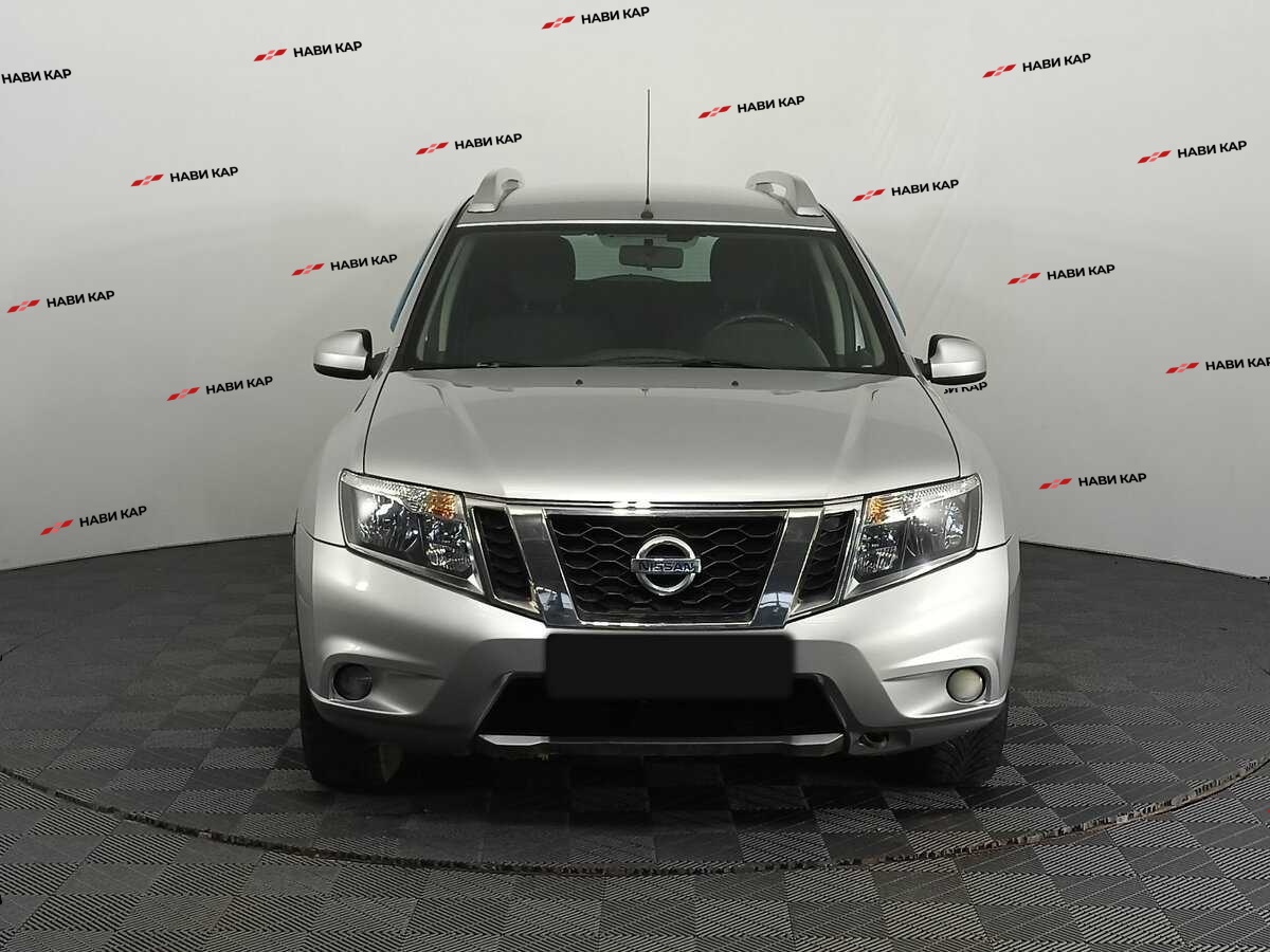 Nissan Terrano с пробегом — 2015 год. Фото: #1